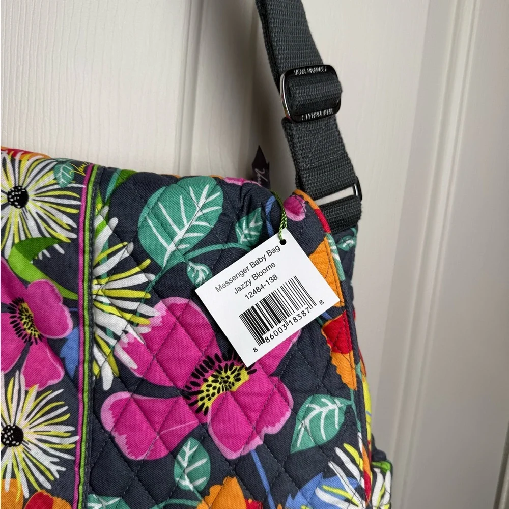 NWT Vera Bradley Jazzy Blooms Diaper Bag With Changing Pad Floral Diaper Bag New